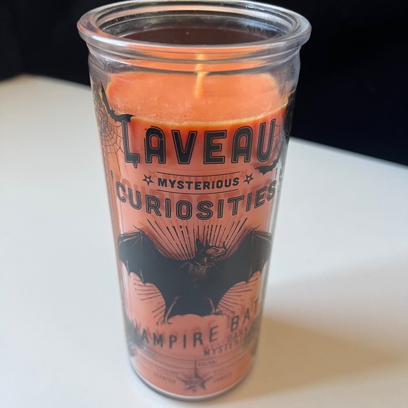 NEW Bloom & Prosper Laveau Pumpkin Scented Candle - Vampire Bat - Picture 2 of 10